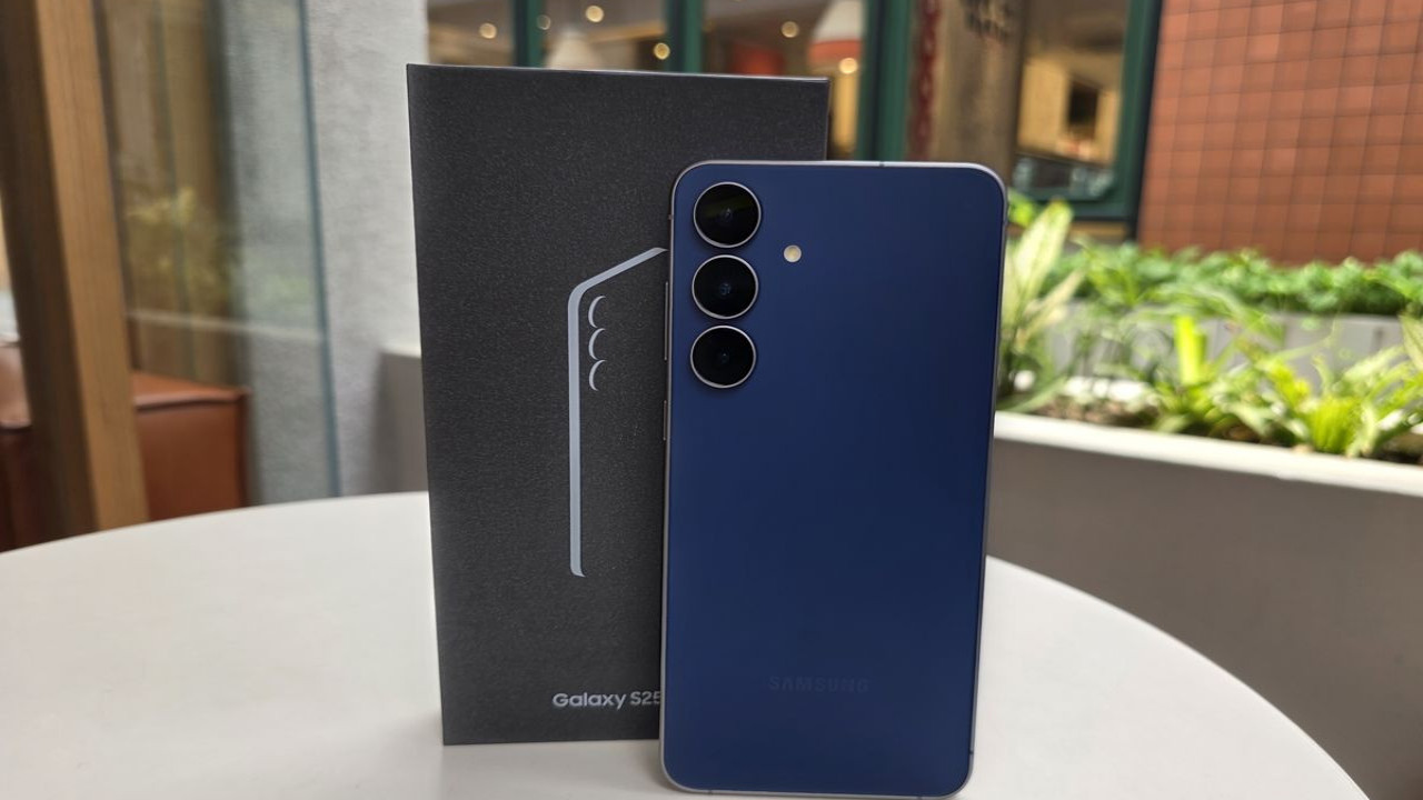 Samsung Galaxy S25 FE: Flagship Canggih dengan Harga Terjangkau Rp9 Jutaan!