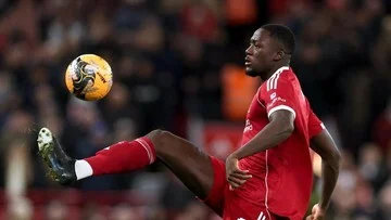 Rasisme Keji Hantam Konate! Liverpool Geram & Tegas Bela Beknya