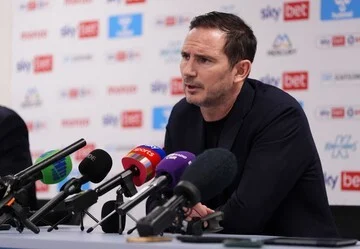 Rumor ‘Pulang Kampung’ ke Chelsea Mereda: Lampard Tegaskan Fokus!